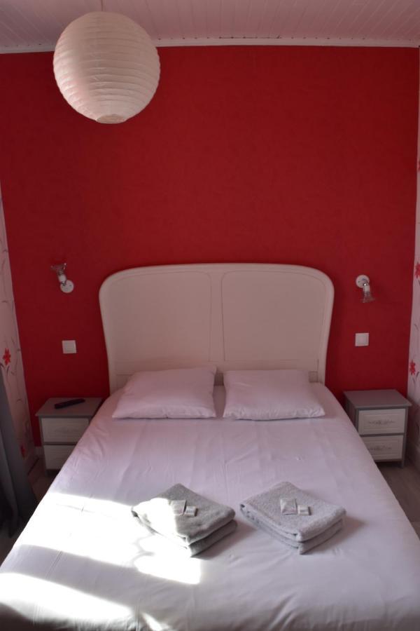 Hotel Restaurant Des Lacs Chaux-des-Crotenay المظهر الخارجي الصورة